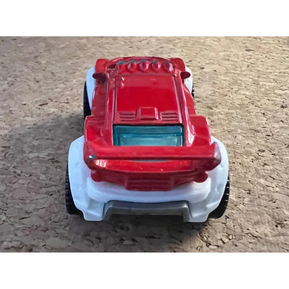 Matchbox Terrain Trouncer Diecast Car 1:64 Red White Good 2012‎ MB833 W4884